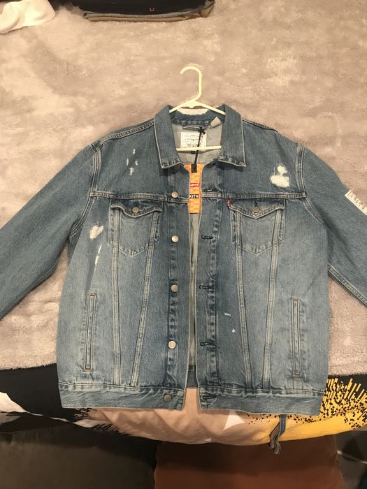 Levi's Kith x Levis Thrashed Trucker Light Blue | Grailed