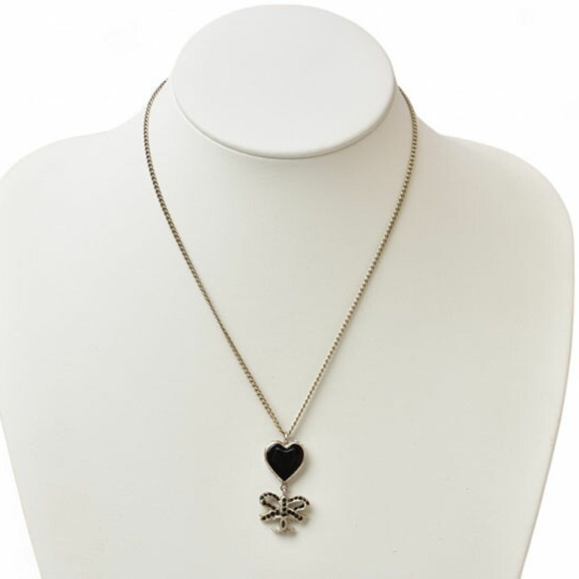 Chanel Chanel Necklace Pendant CHANEL Coco CC Heart Ribbon Rhinestone Black Silver 05P Size ONE SIZE - 5 Thumbnail