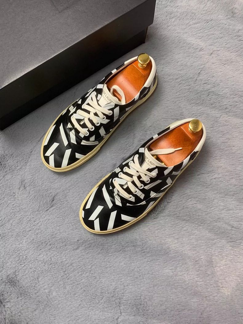 Saint Laurent Paris Saint Laurent Black and White Panel Sneakers Size US 9 / EU 42 - 5 Thumbnail
