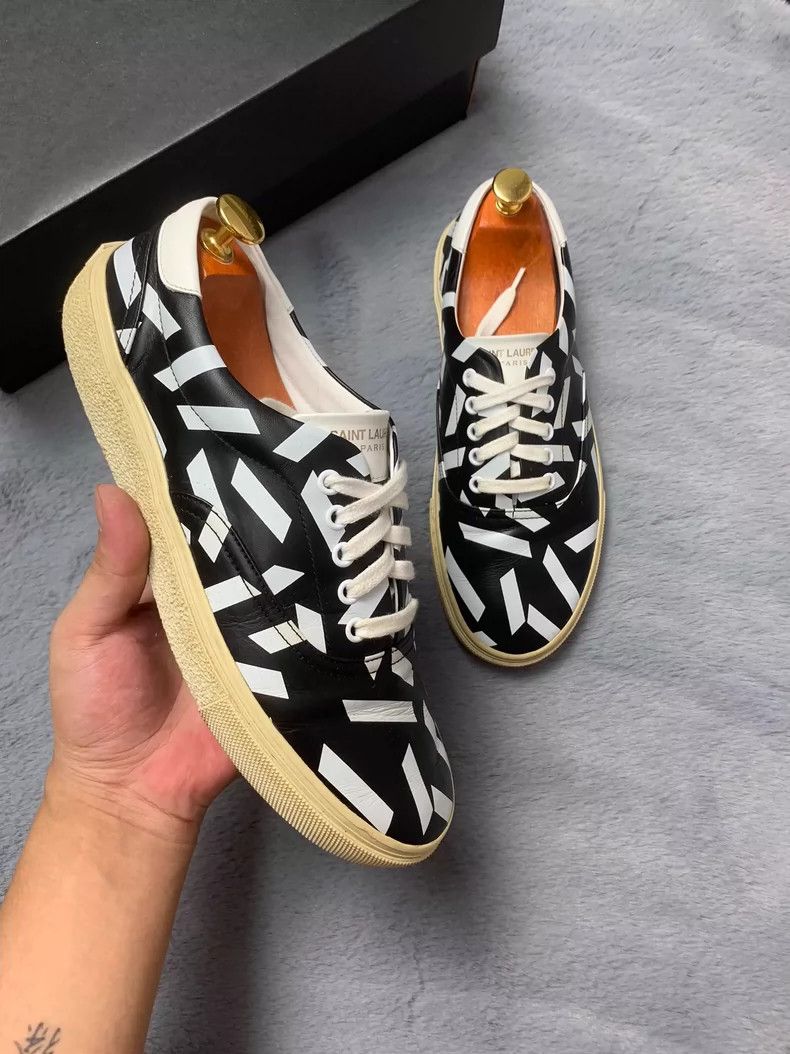 Saint Laurent Paris Saint Laurent Black and White Panel Sneakers Size US 9 / EU 42 - 2 Thumbnail