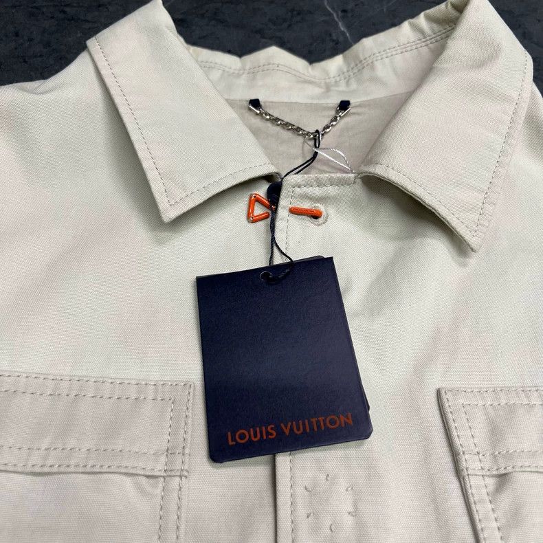 Louis Vuitton Louis Vuitton FW22 Logo Work Jacket Beige Size US L / EU 52-54 / 3 - 4 Thumbnail