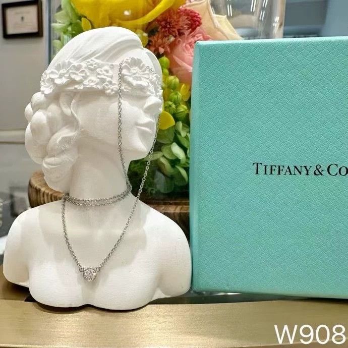 Tiffany & Co. Tiffany Platinum Necklace with Diamond Pendant Size ONE SIZE - 3 Thumbnail