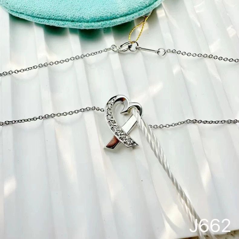 Tiffany & Co. Tiffany & Co. Platinum Diamond Iris Necklace Size ONE SIZE - 2 Thumbnail