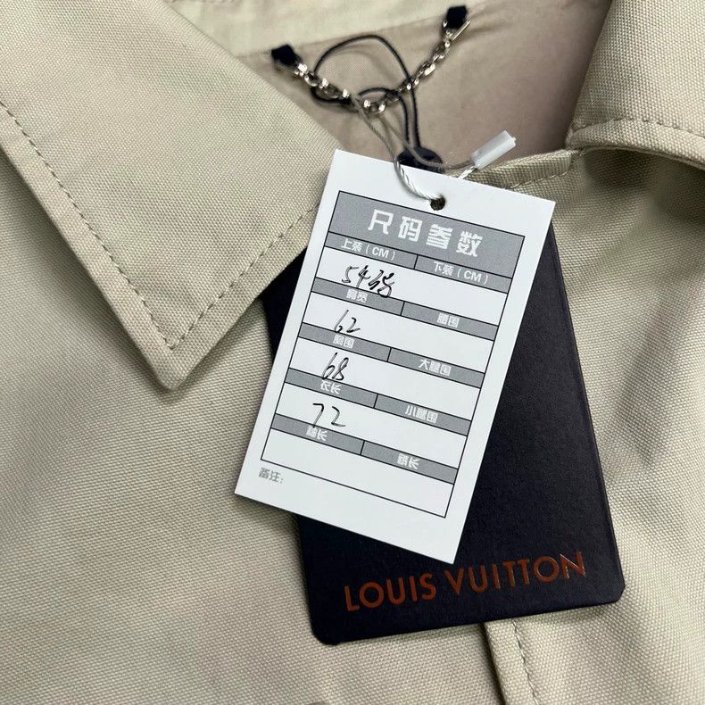 Louis Vuitton Louis Vuitton FW22 Logo Work Jacket Beige Size US XXL / EU 58 / 5 - 5 Thumbnail