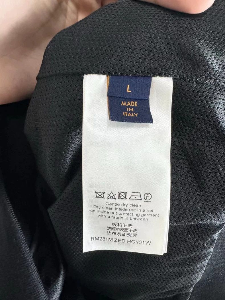 Louis Vuitton Louis Vuitton Full Zip Jacket with Logo Tape Size US L / EU 52-54 / 3 - 4 Thumbnail