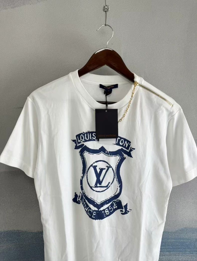 Louis Vuitton Louis Vuitton White Short Sleeve T-Shirt Size US L / EU 52-54 / 3 - 2 Thumbnail