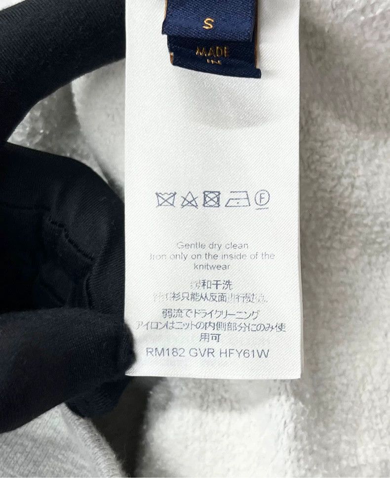 Louis Vuitton Louis Vuitton Gray Logo Sweatshirt Size US S / EU 44-46 / 1 - 3 Thumbnail