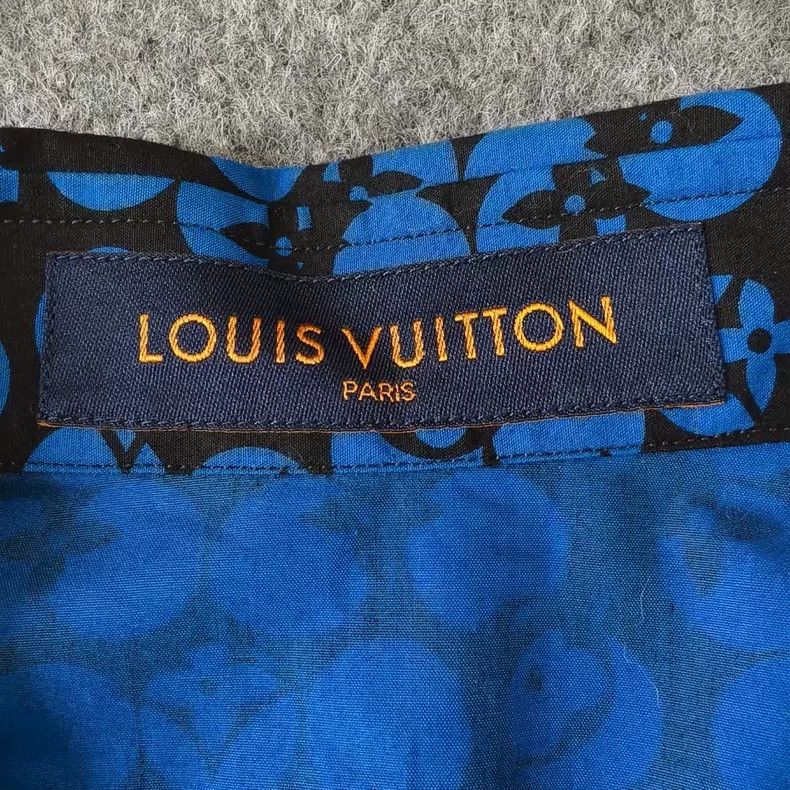 Louis Vuitton Louis Vuitton Blue Polka Dot Shirt Size US S / EU 44-46 / 1 - 3 Thumbnail