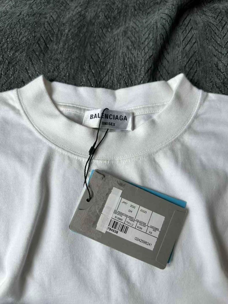 Balenciaga Balenciaga White Charity Short Sleeve Tee Size US XS / EU 42 / 0 - 3 Thumbnail
