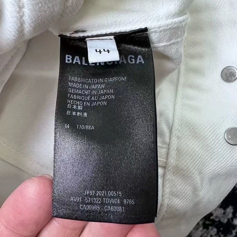 Balenciaga Balenciaga White Denim Jacket with Logo Size US L / EU 52-54 / 3 - 5 Thumbnail