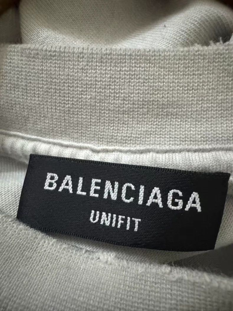 Balenciaga Balenciaga Gray Short Sleeve Graphic Tee Size US L / EU 52-54 / 3 - 3 Thumbnail