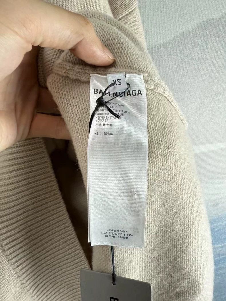Balenciaga Beige Wool Sweater by Balenciaga Size US XS / EU 42 / 0 - 4 Thumbnail