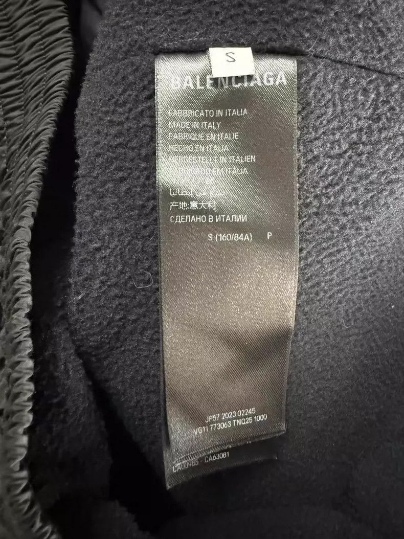 Balenciaga Balenciaga Black Dragon Year Embroidered Jacket Size US S / EU 44-46 / 1 - 4 Thumbnail