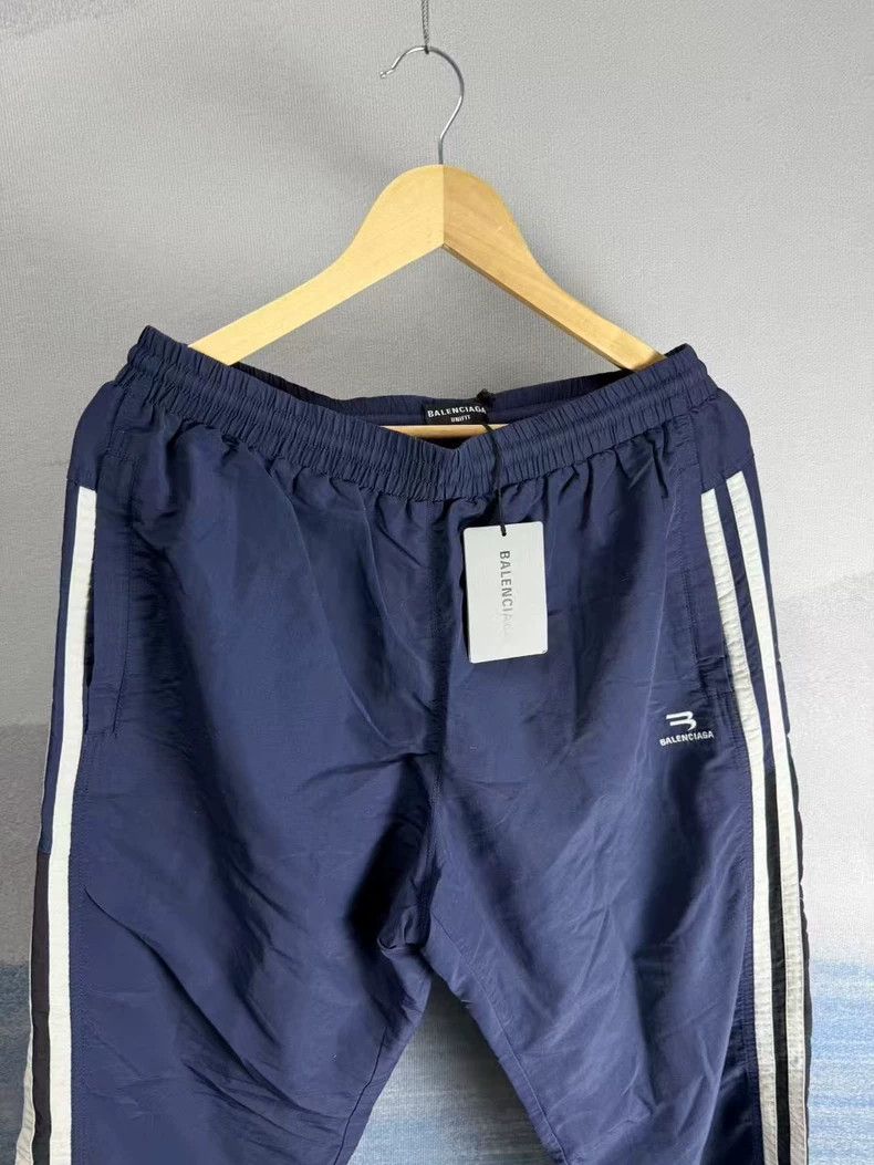 Balenciaga Balenciaga Blue Embroidered Athletic Pants Size US 30 / EU 46 - 2 Thumbnail