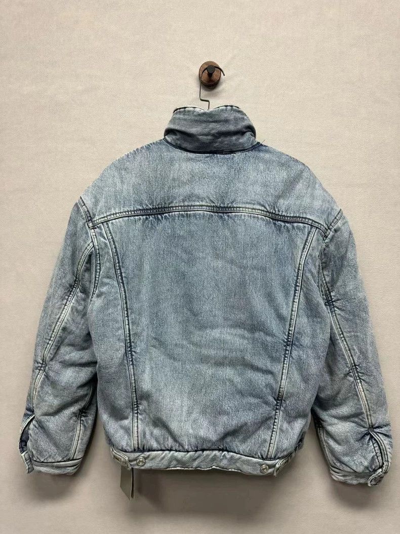 Balenciaga Balenciaga Wash Denim Jacket with Tags Size US S / EU 44-46 / 1 - 2 Thumbnail