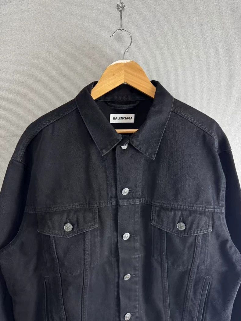 Balenciaga Balenciaga Black Denim Jacket with Rhinestones Size US M / EU 48-50 / 2 - 3 Thumbnail