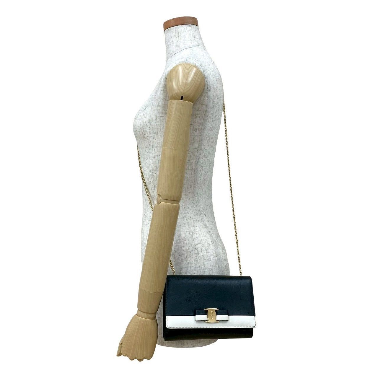 Salvatore Ferragamo Salvatore Ferragamo Shoulder Bag Black Leather Size ONE SIZE - 2 Thumbnail