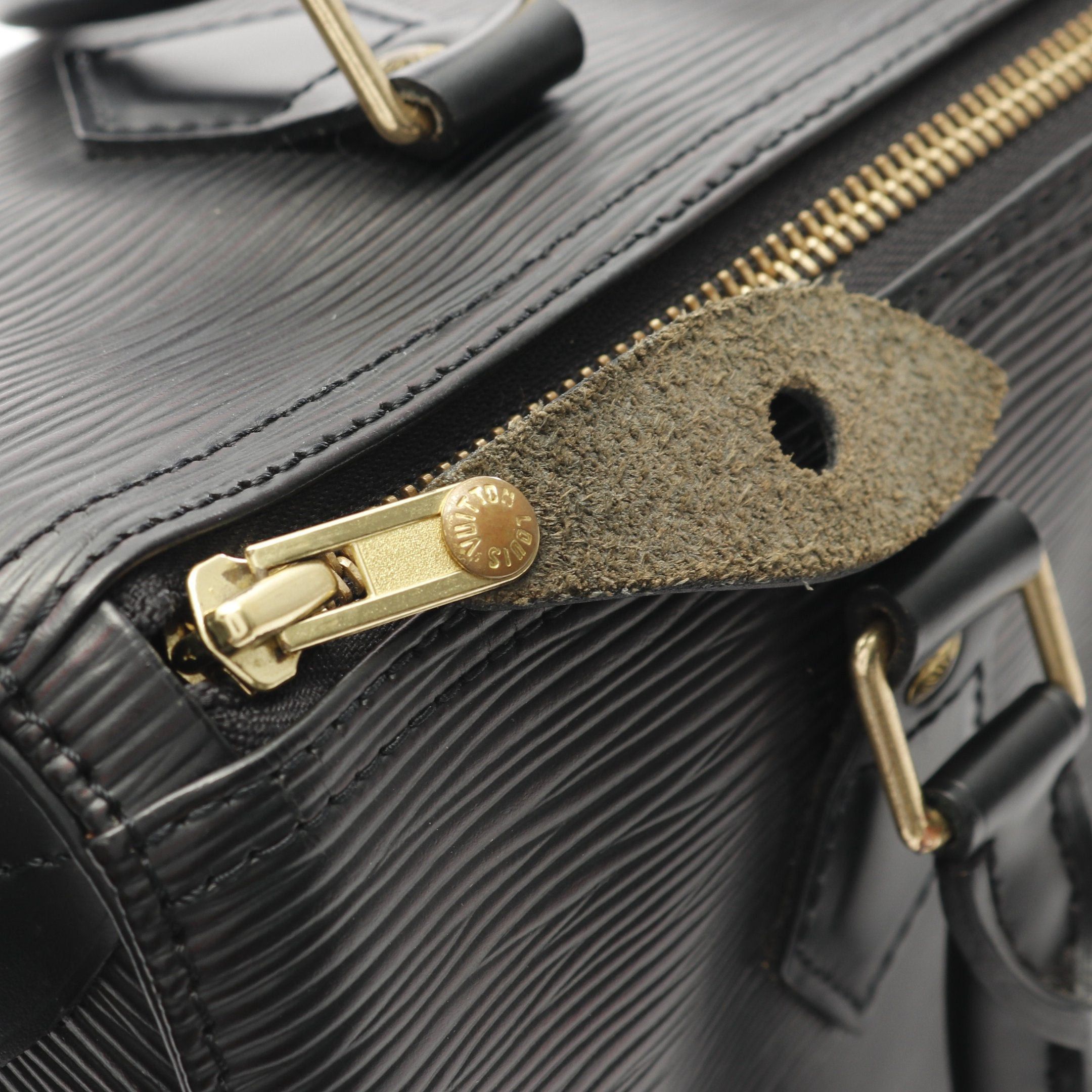 Louis Vuitton Louis Vuitton Speedy 25 Epi Noir Handbag Leather Black Size ONE SIZE - 9 Thumbnail