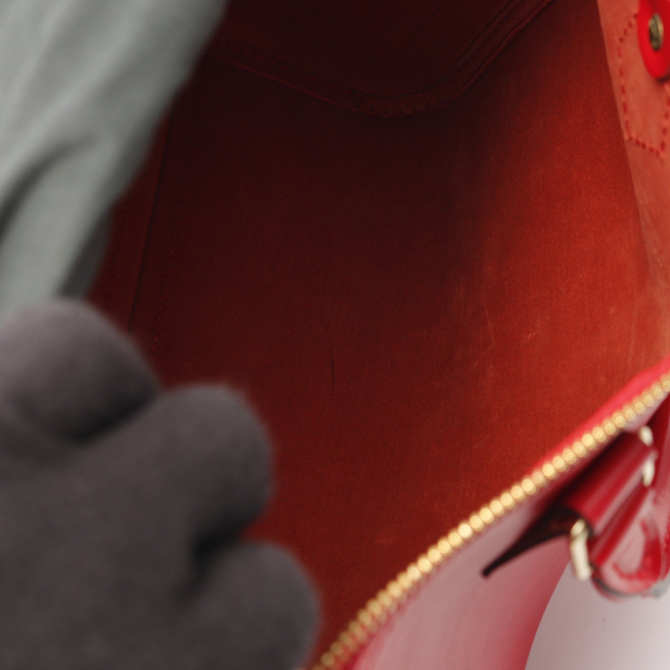 Louis Vuitton Louis Vuitton Speedy 30 Epi Castilian Red Handbag Leather Size ONE SIZE - 10 Thumbnail