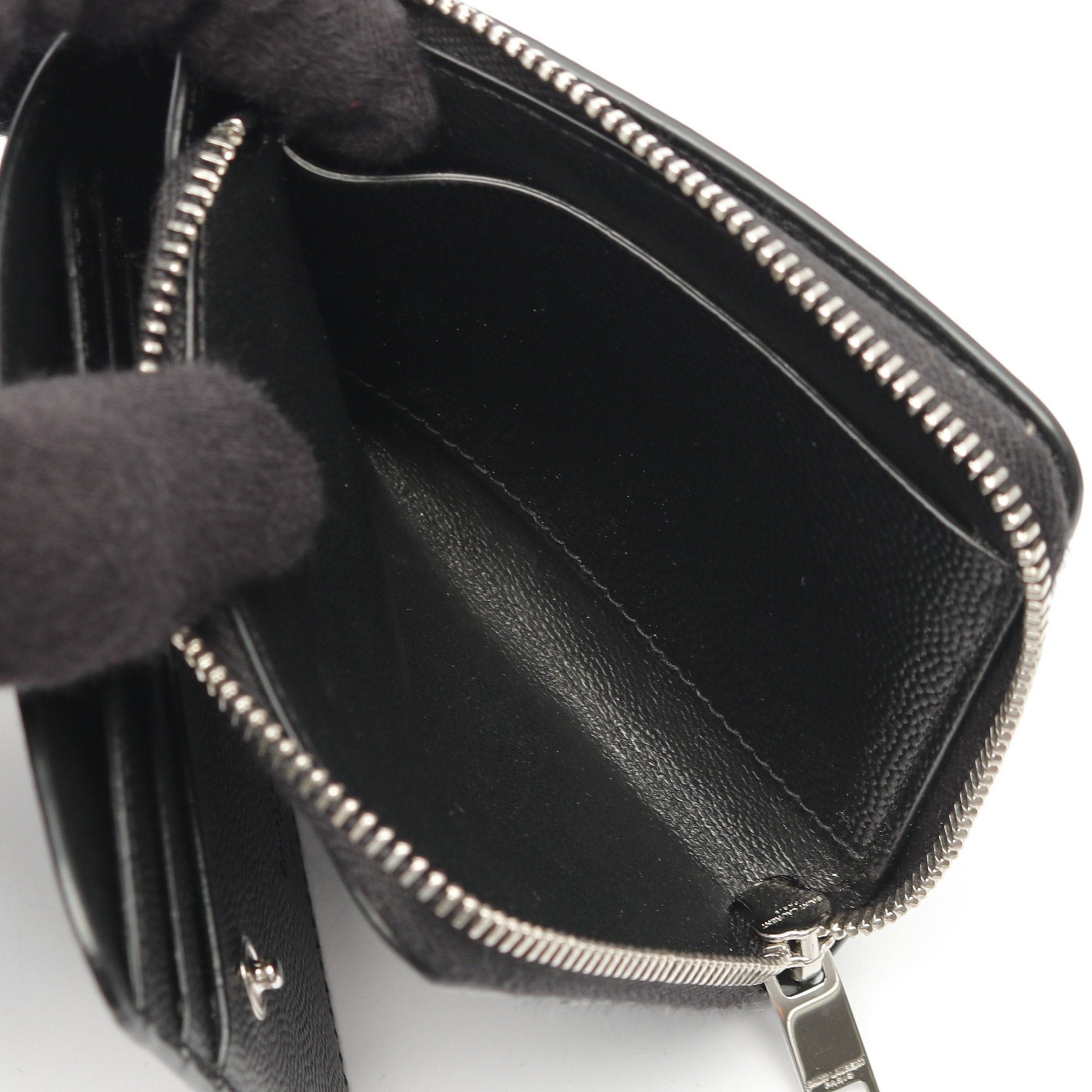 Yves Saint Laurent Yves Saint Laurent East-West Zip Wallet Bi-Fold Leather Black Size ONE SIZE - 5 Thumbnail
