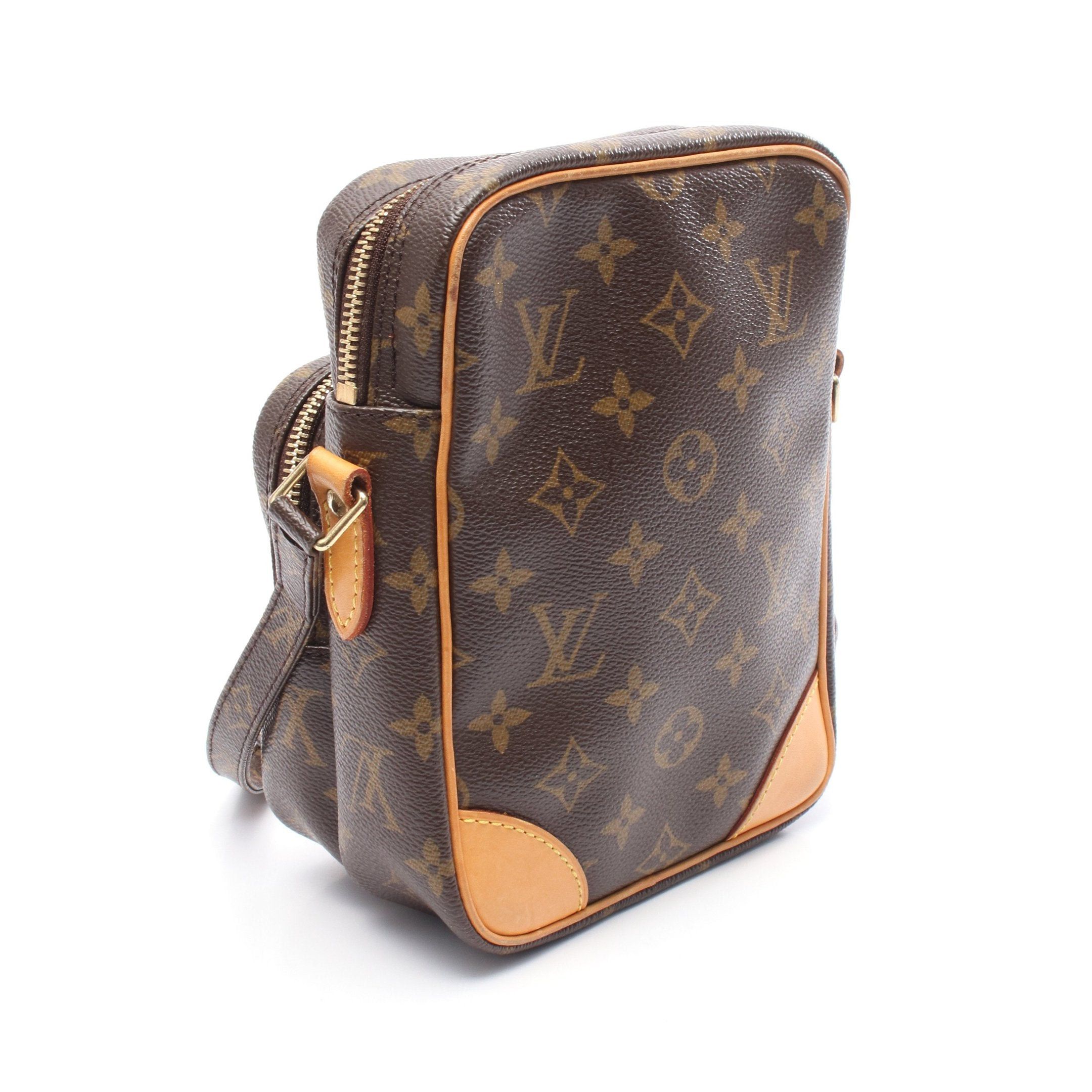 Louis Vuitton Louis Vuitton Amazon Monogram Shoulder Bag Leather Brown Size ONE SIZE - 2 Thumbnail
