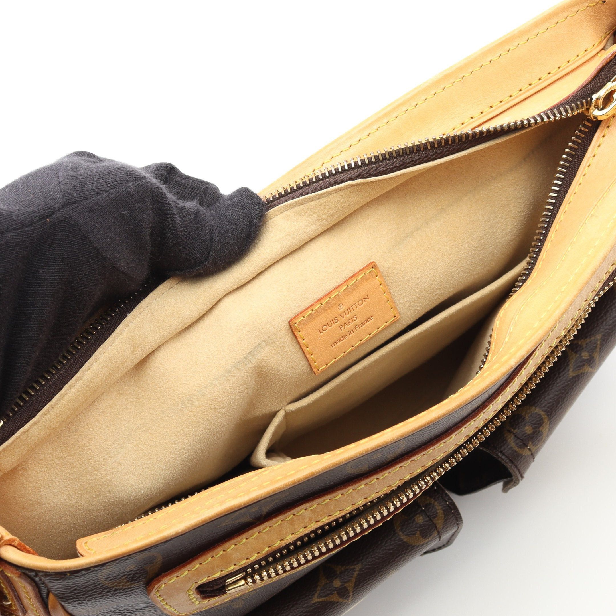 Louis Vuitton Louis Vuitton Hudson Gm Monogram Shoulder Bag Leather Brown Size ONE SIZE - 6 Thumbnail