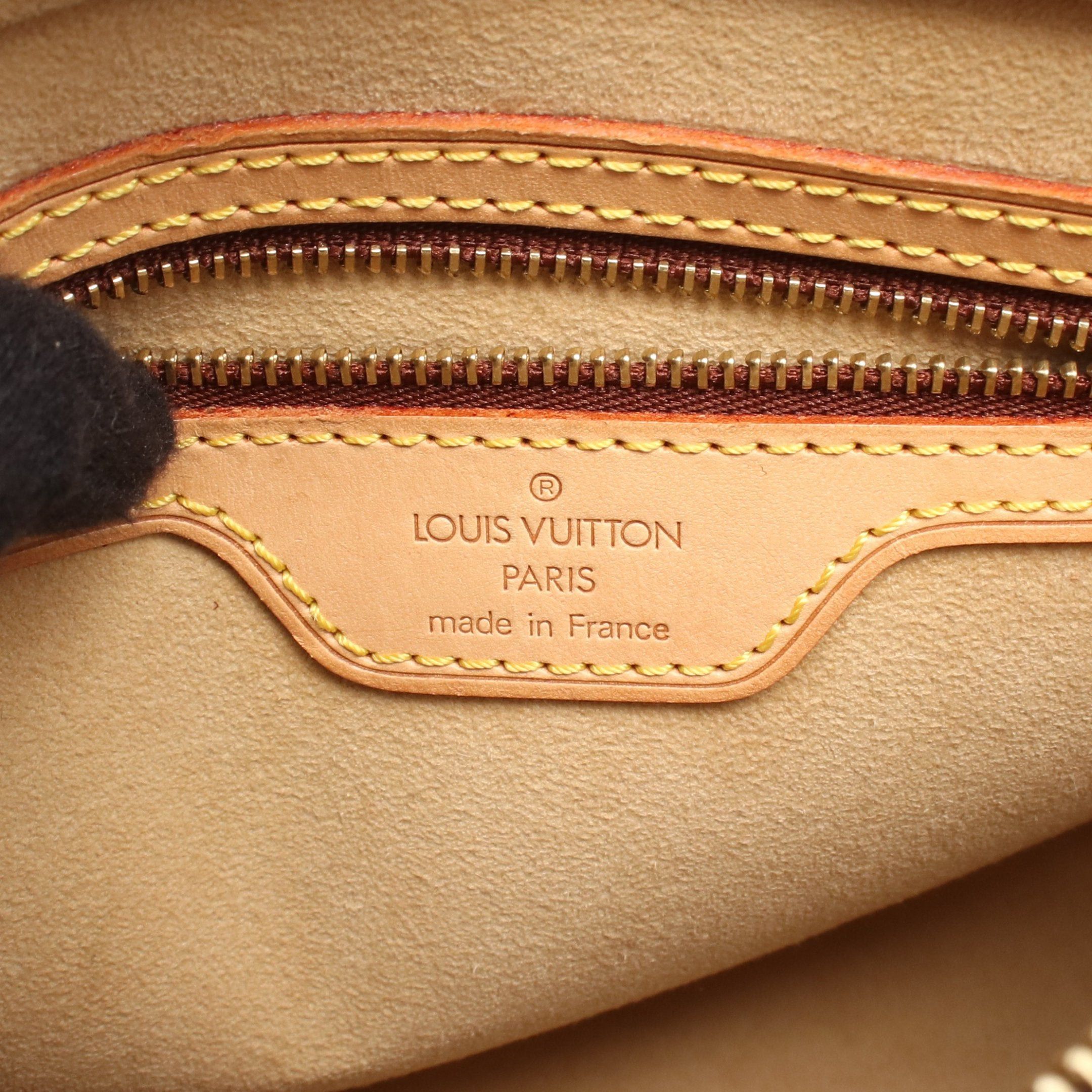 Louis Vuitton Louis Vuitton Looping Mm Monogram Shoulder Bag Leather Brown Size ONE SIZE - 4 Thumbnail