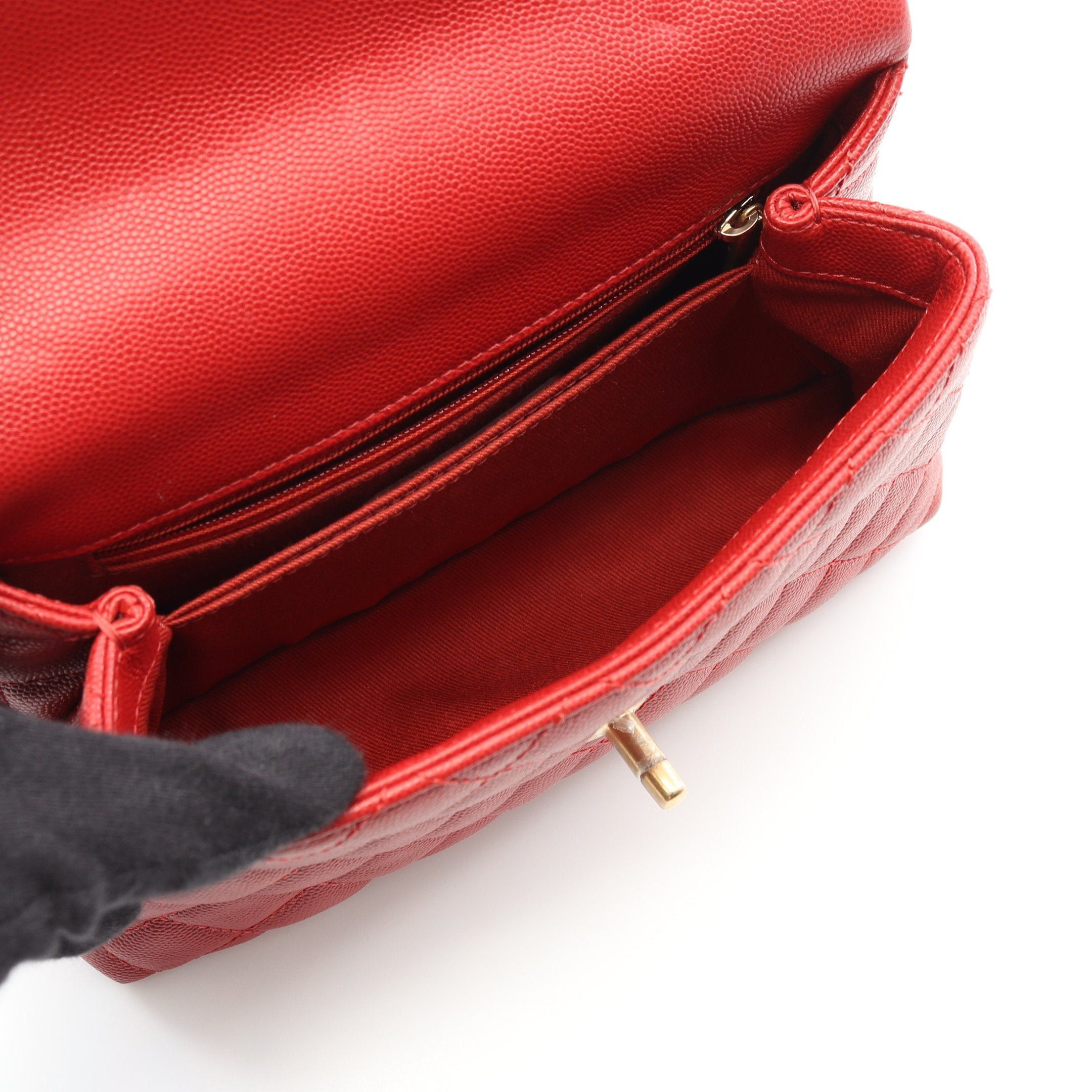 Chanel Chanel Coco Handle Flap Matelasse Handbag Caviar Skin Red Gold Hardware Size ONE SIZE - 3 Thumbnail