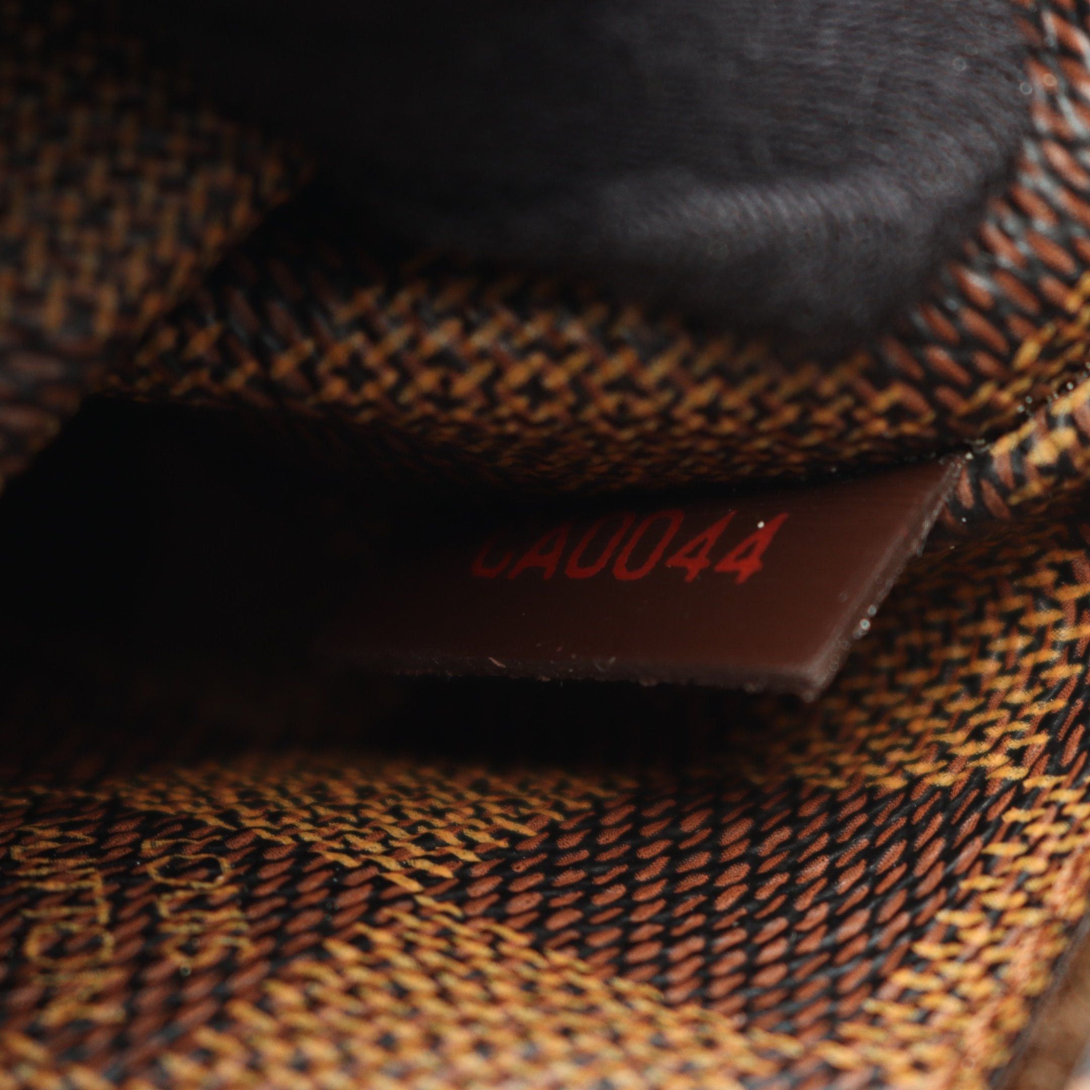 Louis Vuitton Louis Vuitton Geronimos Damier Ebene Body Bag Brown Size ONE SIZE - 5 Thumbnail