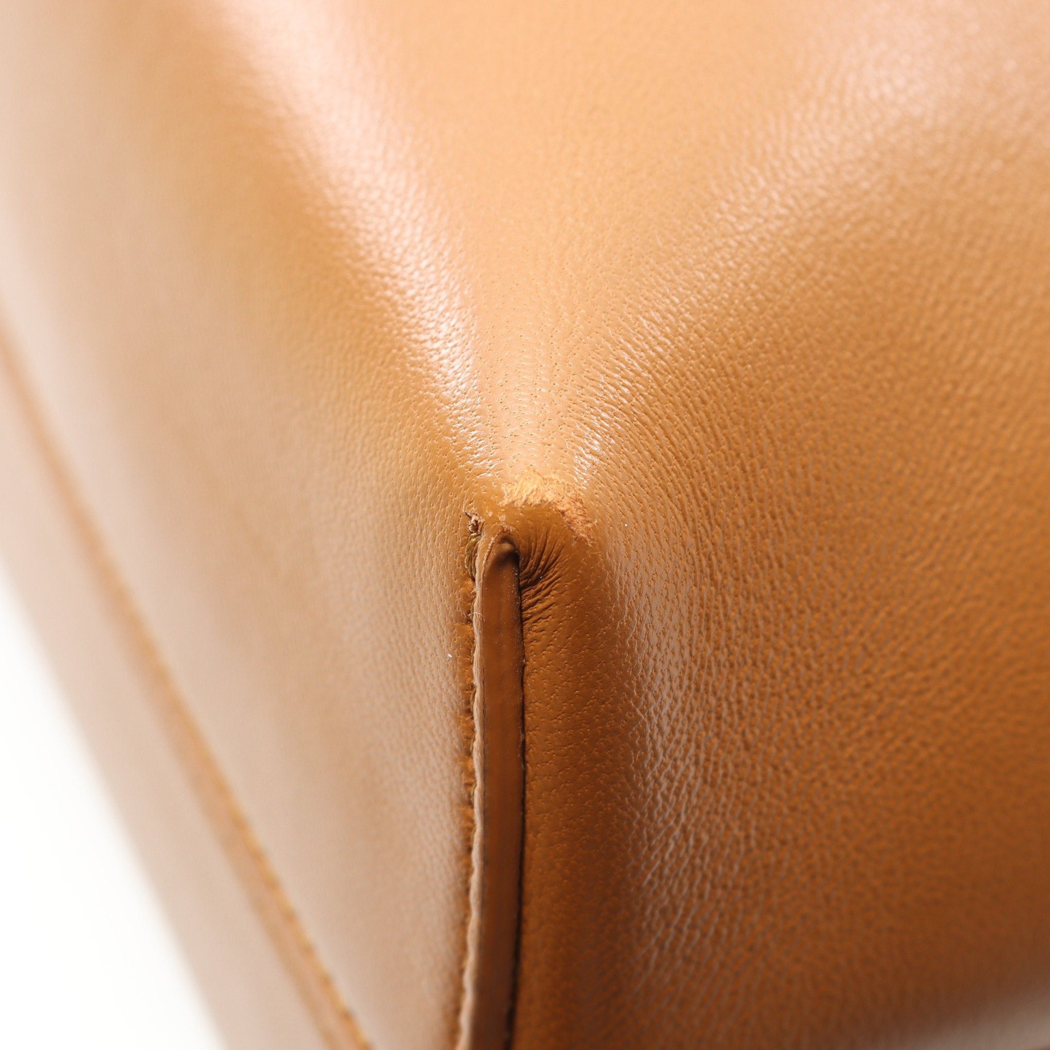 Fendi Fendi First Medium Clutch Bag Leather Light Brown Size ONE SIZE - 6 Thumbnail