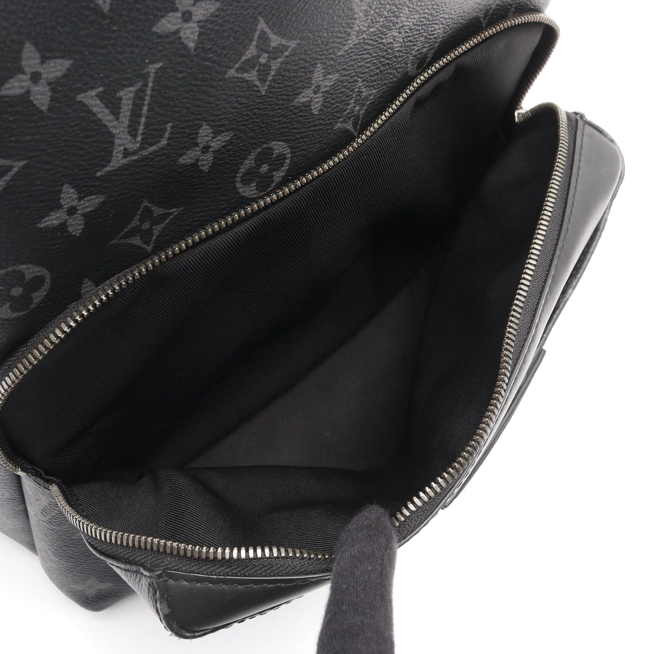 Louis Vuitton Louis Vuitton Apollo Monogram Eclipse Backpack Rucksack Leather Black Size ONE SIZE - 14 Thumbnail
