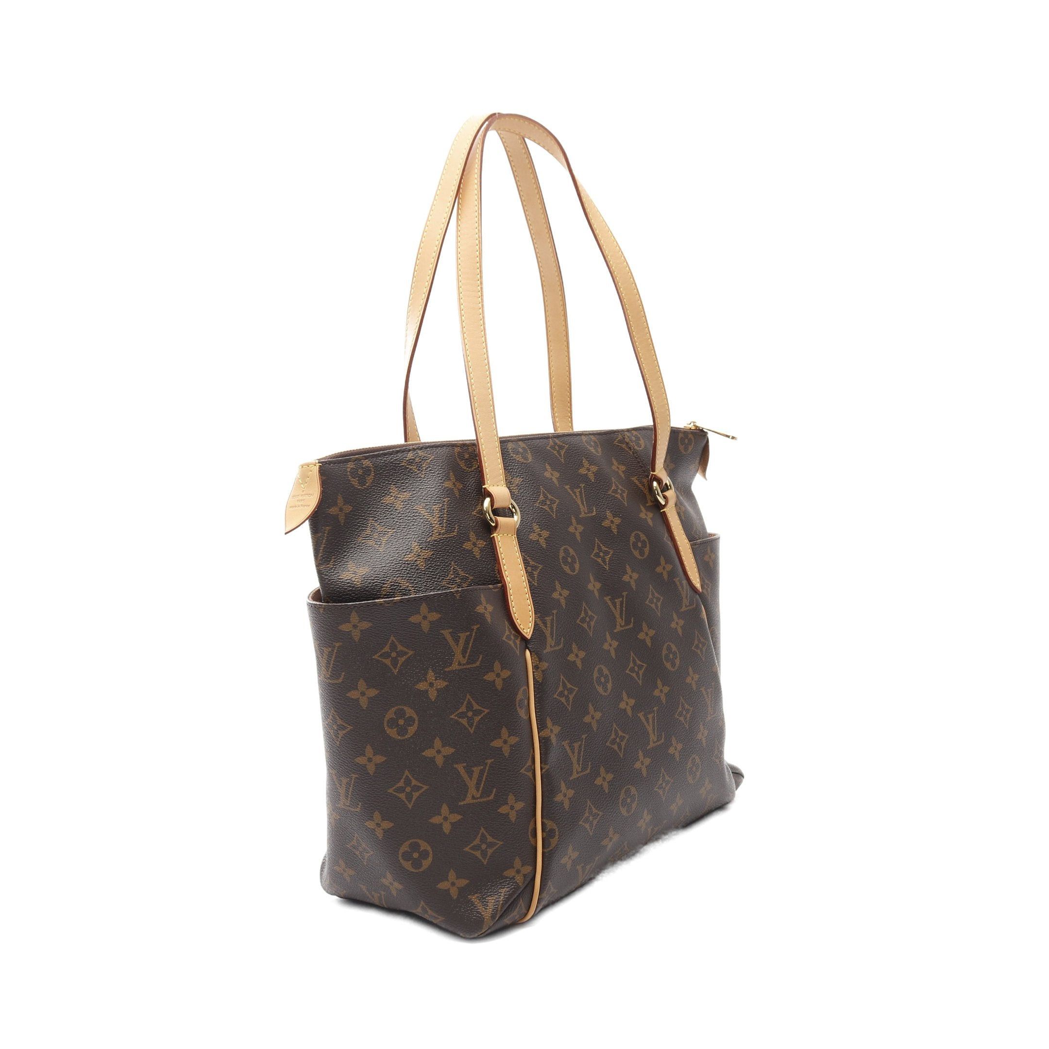 Louis Vuitton Louis Vuitton Totally Mm Monogram Shoulder Bag Tote Leather Brown Size ONE SIZE - 2 Thumbnail