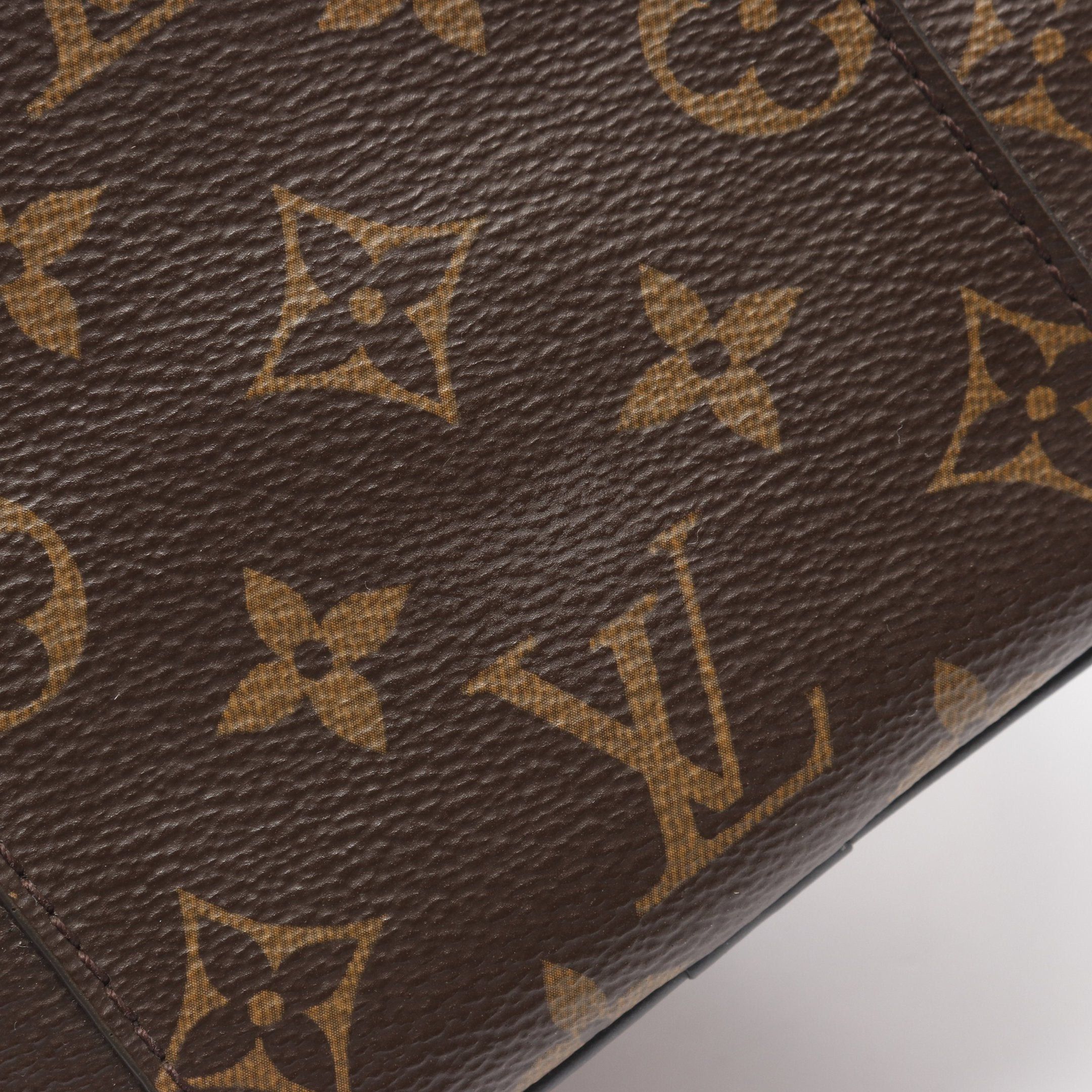Louis Vuitton Louis Vuitton Vanity Nv Pm Monogram Reverse Handbag Bag Leather Brown Black Size ONE SIZE - 7 Thumbnail