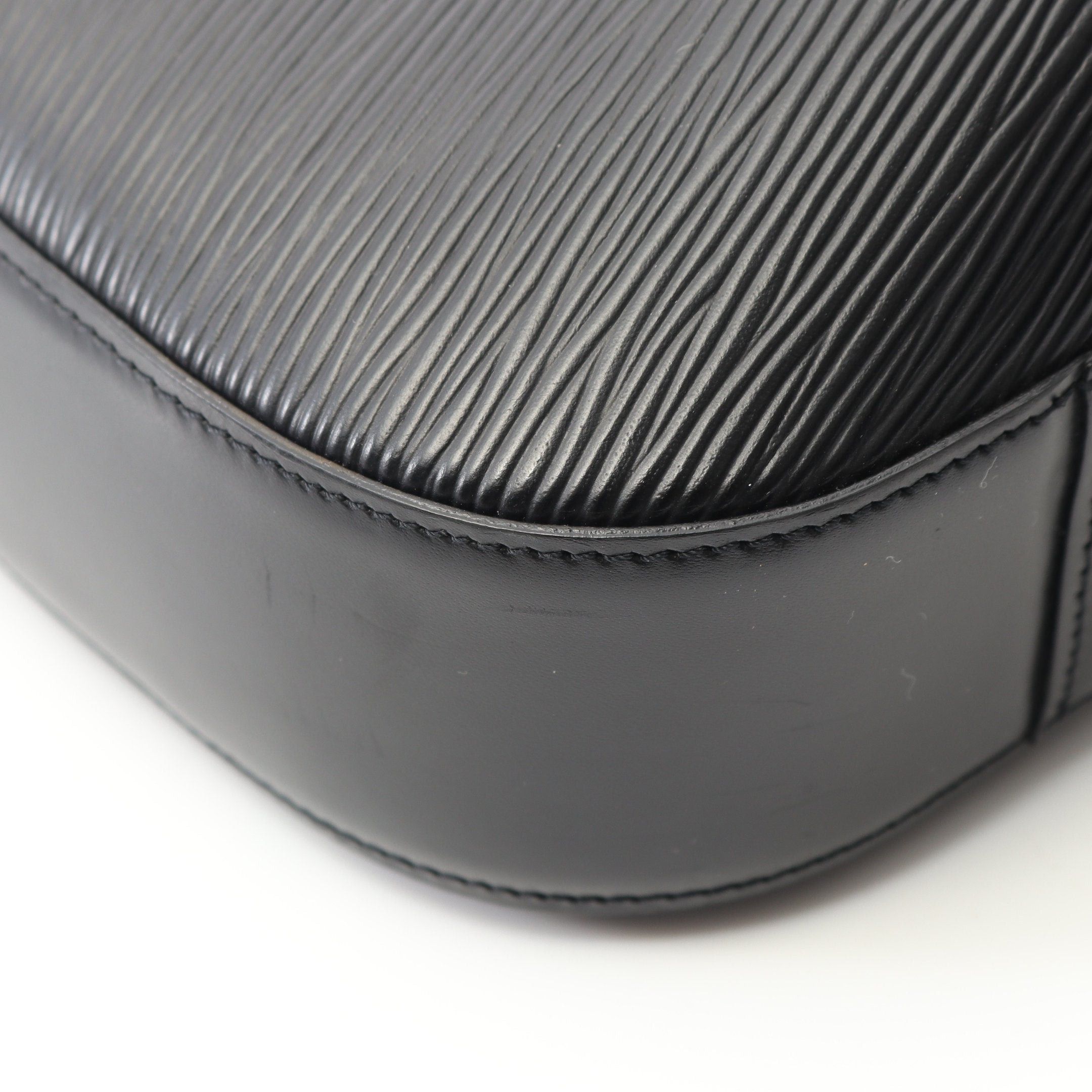 Louis Vuitton Louis Vuitton Revli Epi Noir Shoulder Bag Leather Black Size ONE SIZE - 7 Thumbnail
