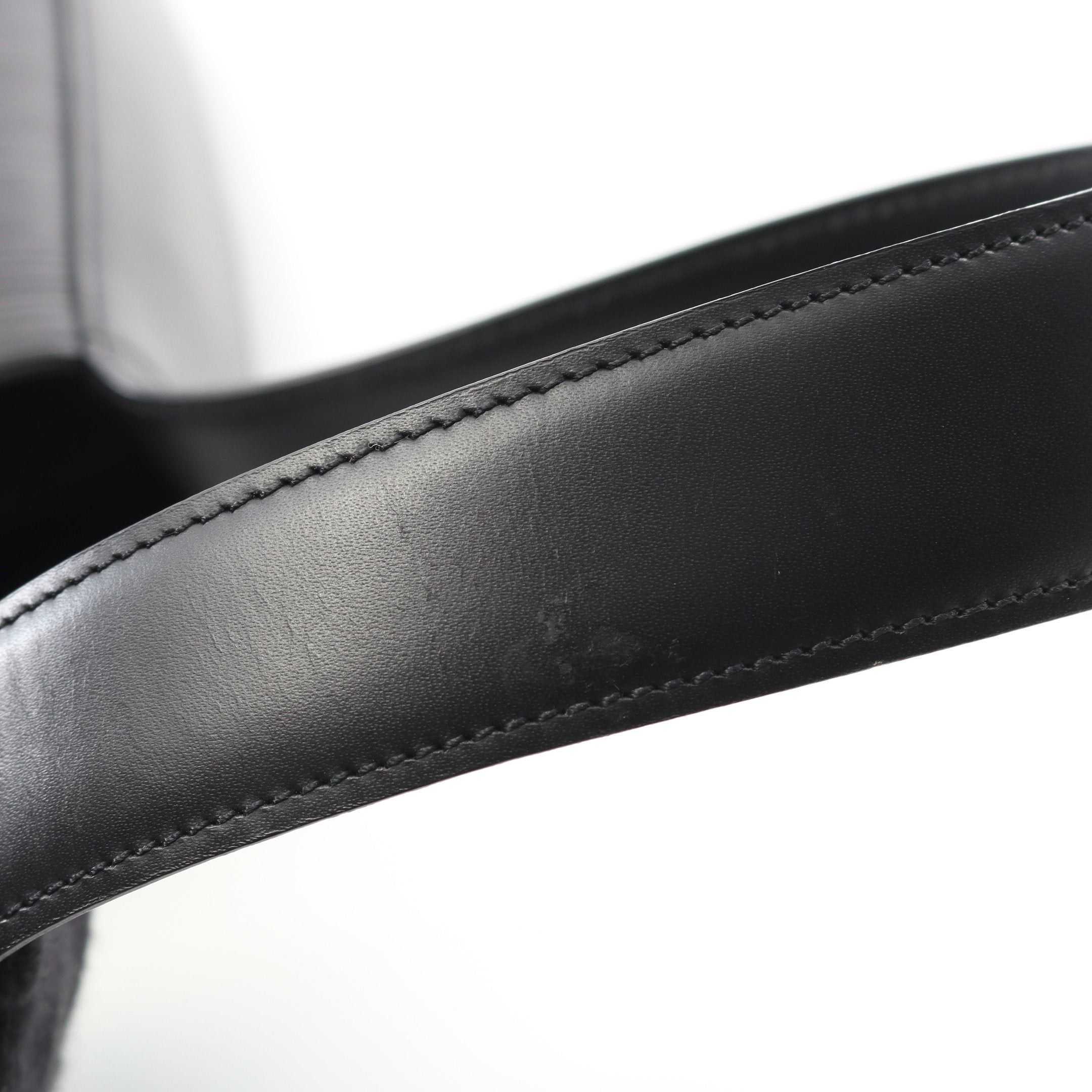 Louis Vuitton Louis Vuitton Revli Epi Noir Shoulder Bag Leather Black Size ONE SIZE - 6 Thumbnail