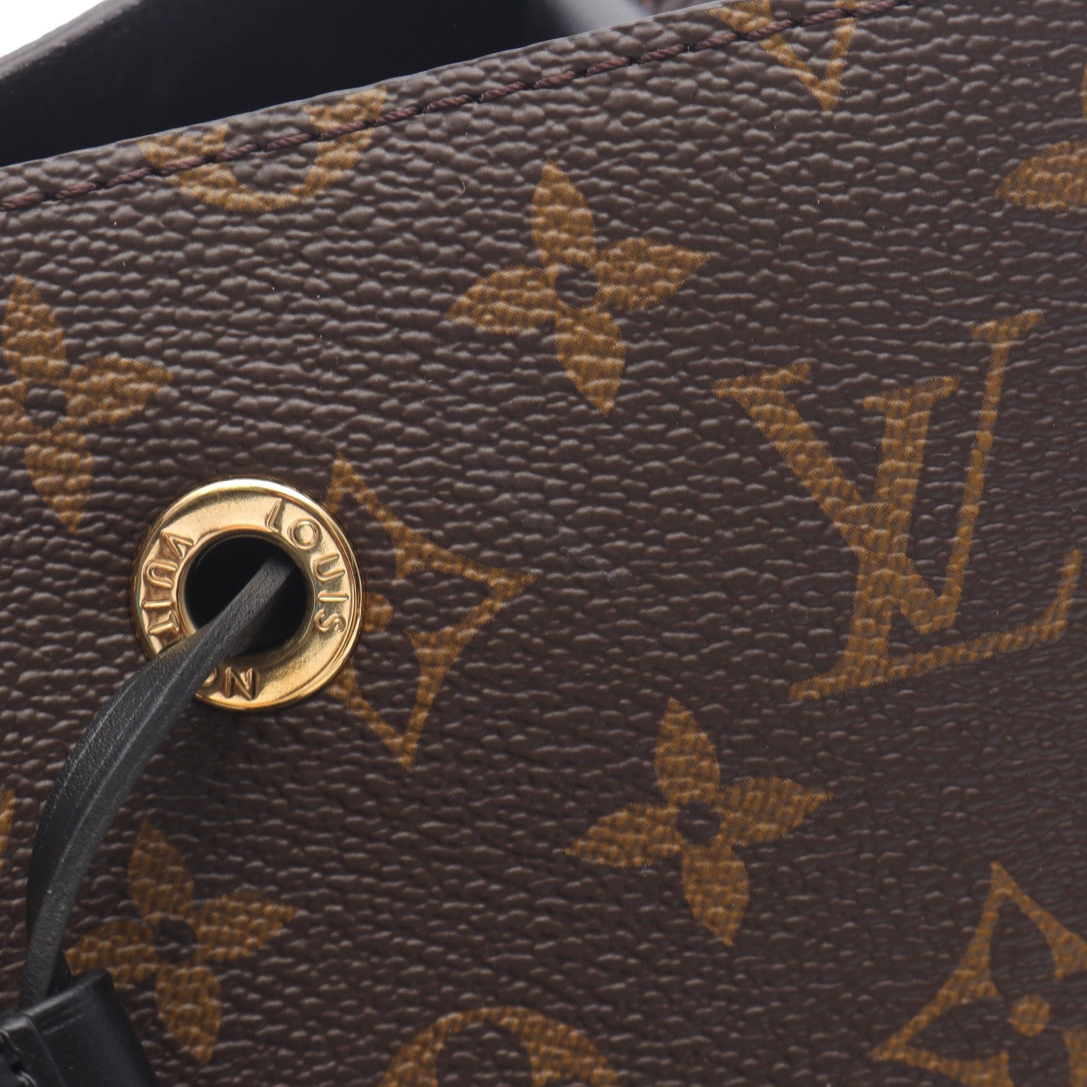Louis Vuitton Louis Vuitton Neo Noe Monogram Noir Shoulder Bag Leather Brown Black Size ONE SIZE - 5 Thumbnail