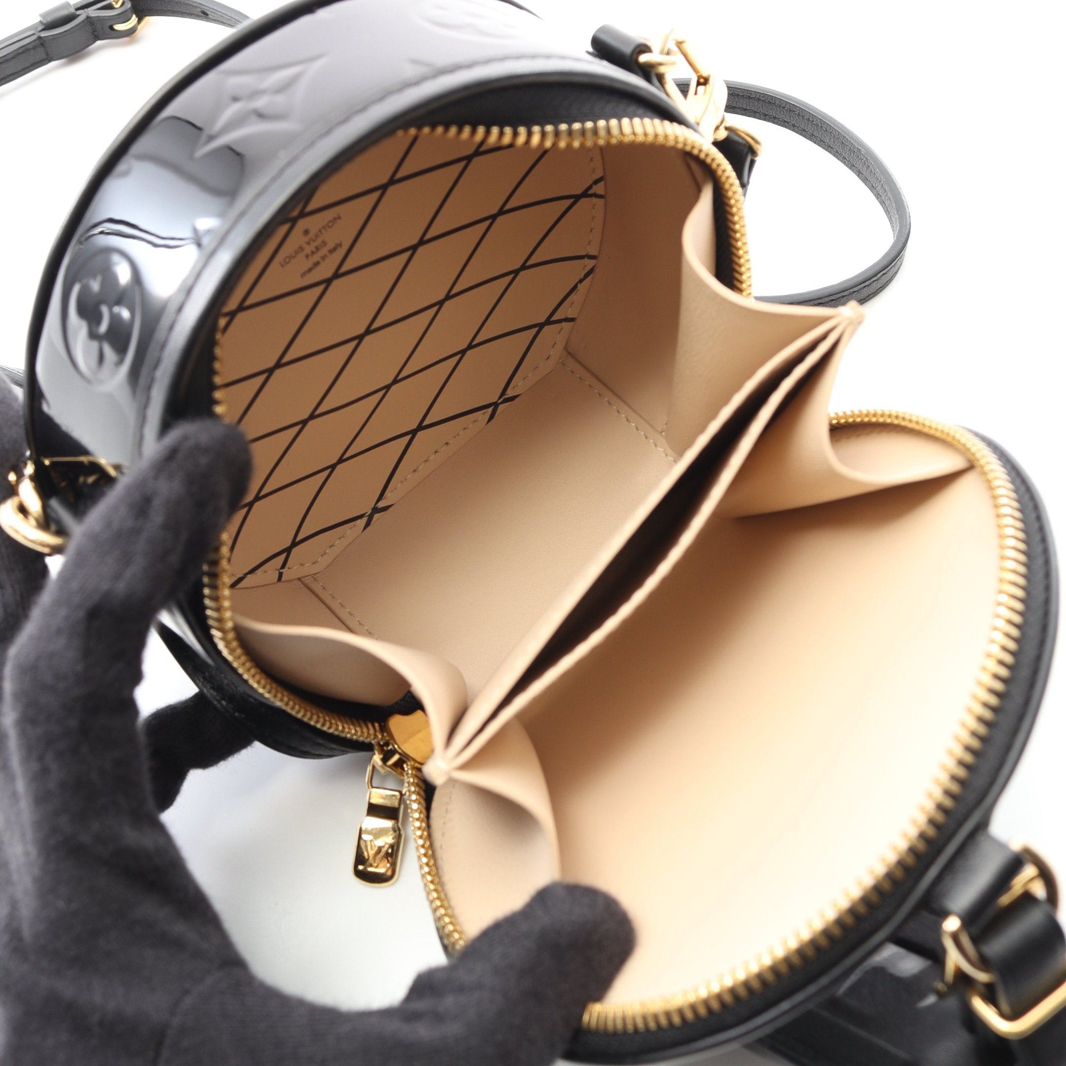 Louis Vuitton Louis Vuitton Mini Boatt Chapeau Monogram Vernis Shoulder Bag Leather Black Size ONE SIZE - 3 Thumbnail