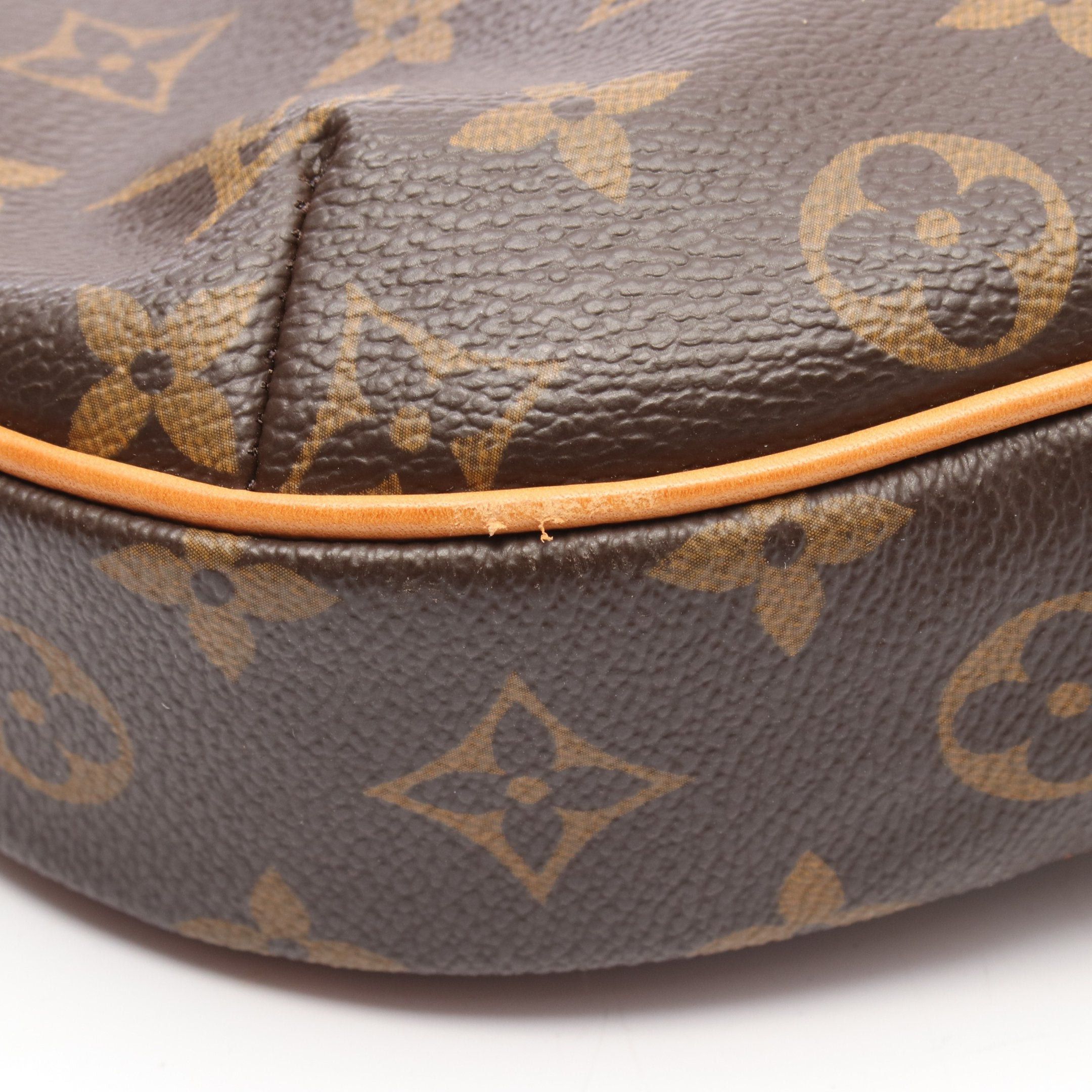 Louis Vuitton Louis Vuitton Odeon Mm Monogram Shoulder Bag Leather Brown Size ONE SIZE - 8 Thumbnail