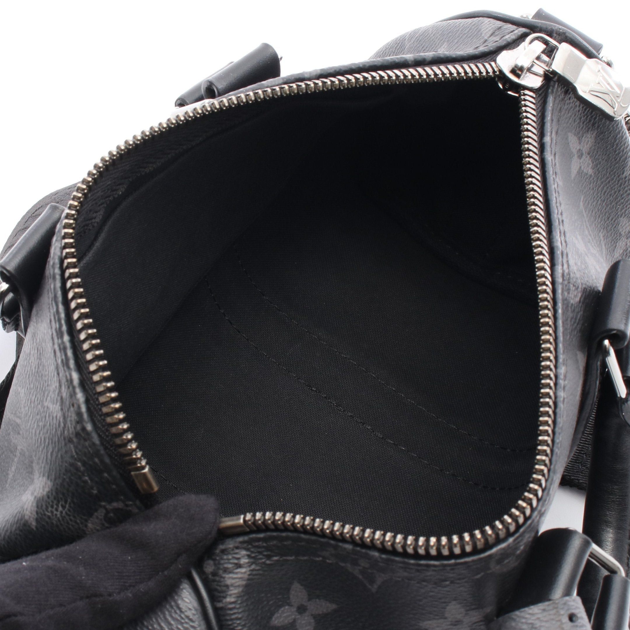 Louis Vuitton Louis Vuitton Keepall 25 Monogram Eclipse Handbag Leather Black Gray Size ONE SIZE - 3 Thumbnail