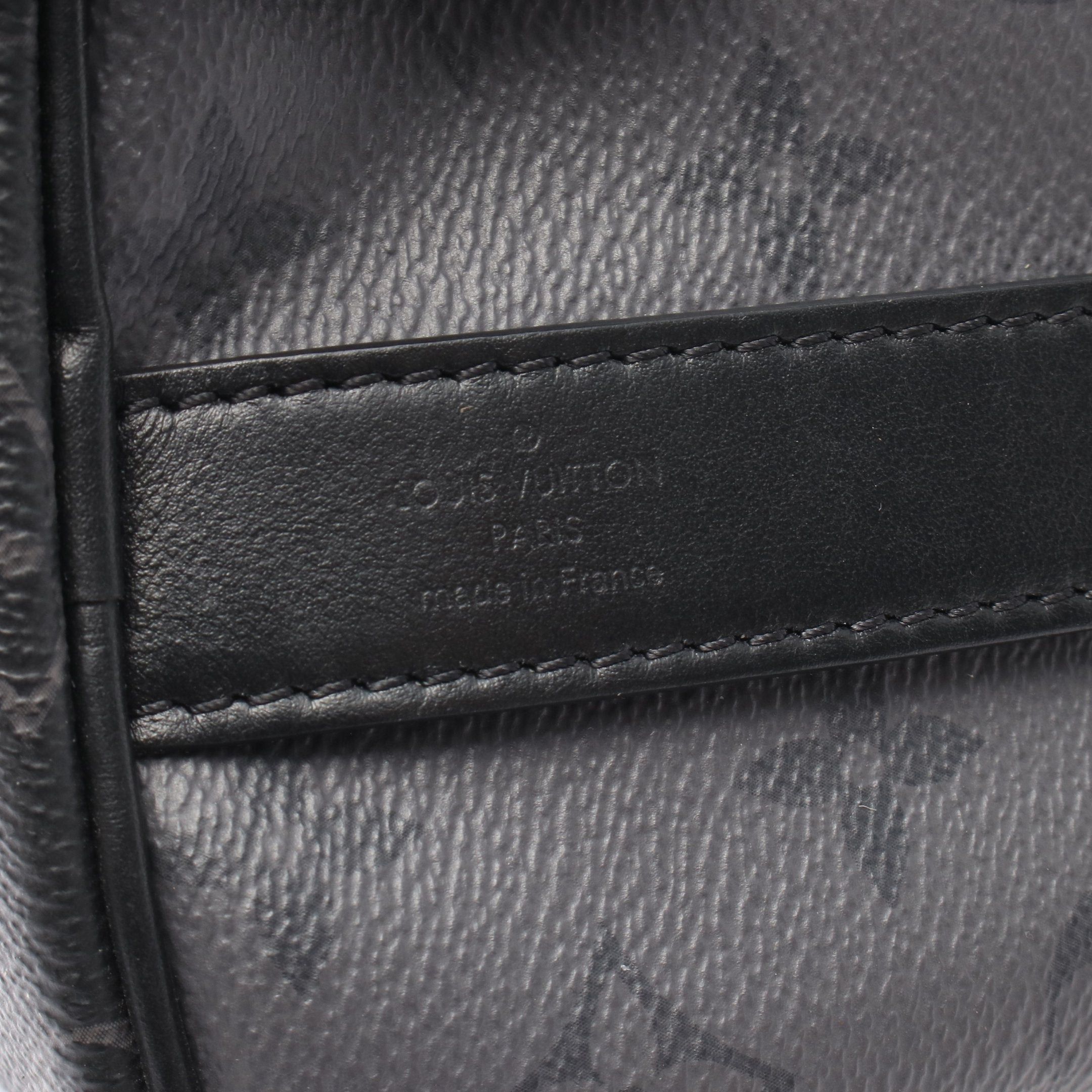 Louis Vuitton Louis Vuitton Keepall 25 Monogram Eclipse Handbag Leather Black Gray Size ONE SIZE - 4 Thumbnail
