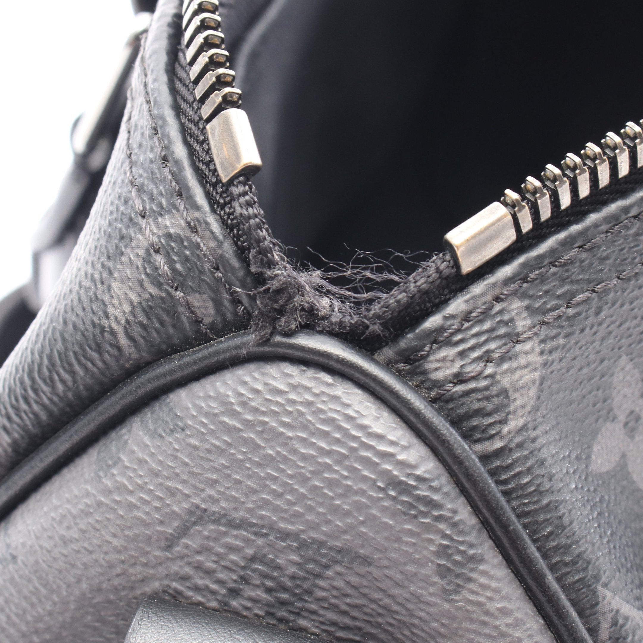 Louis Vuitton Louis Vuitton Keepall 25 Monogram Eclipse Handbag Leather Black Gray Size ONE SIZE - 5 Thumbnail