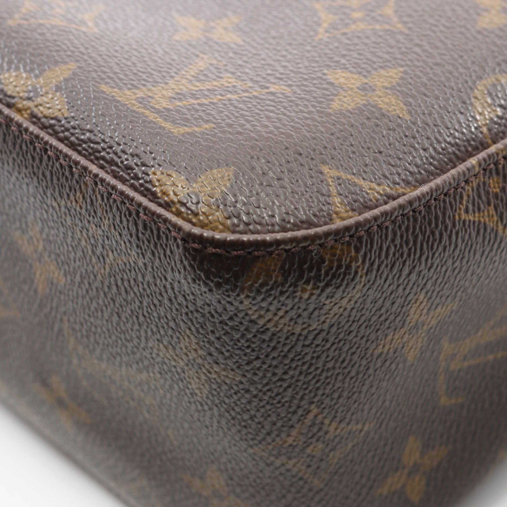 Louis Vuitton Louis Vuitton Looping Mm Monogram Shoulder Bag Leather Brown Size ONE SIZE - 7 Thumbnail
