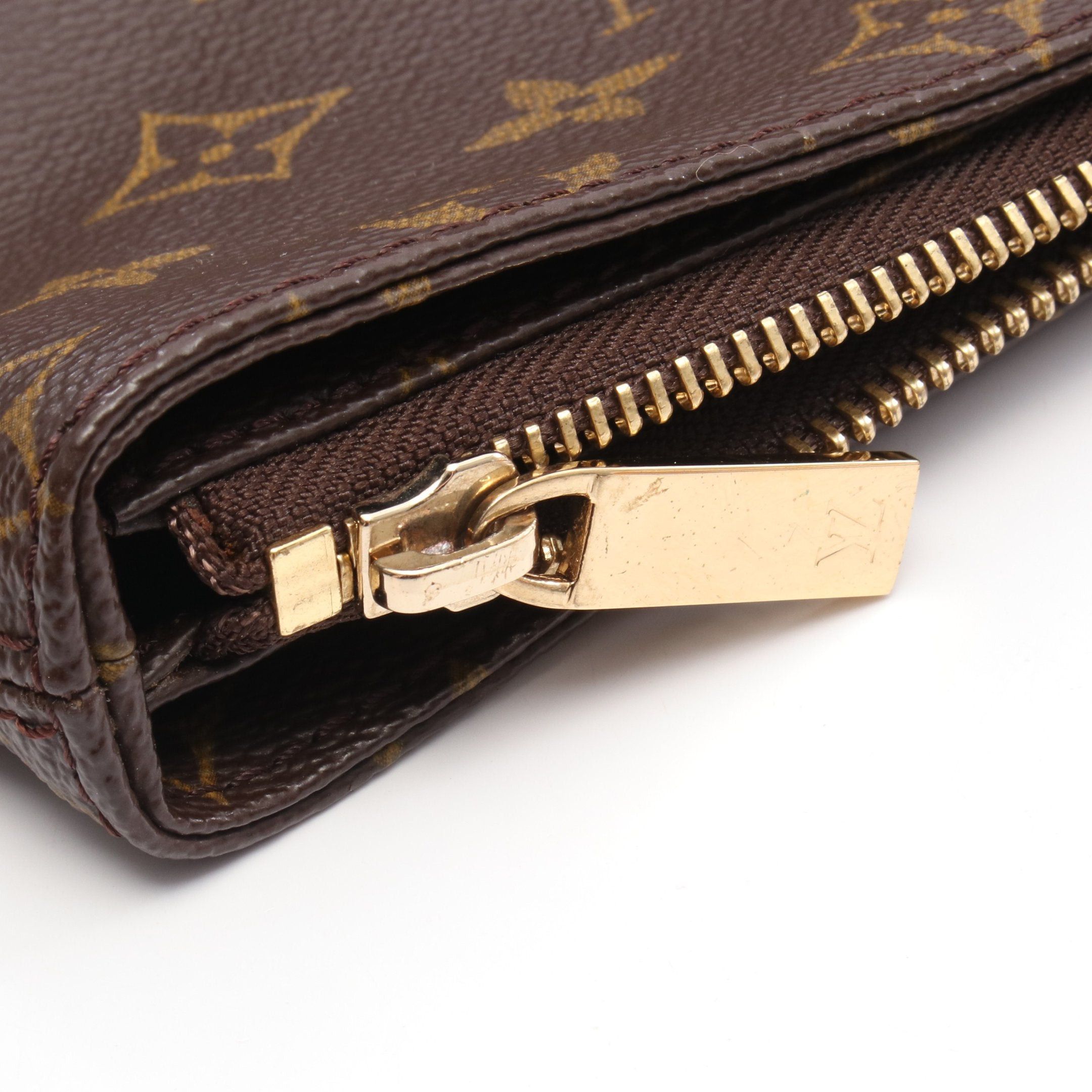 Louis Vuitton Louis Vuitton Kabamezo Monogram Shoulder Bag Tote Leather Brown Size ONE SIZE - 9 Thumbnail