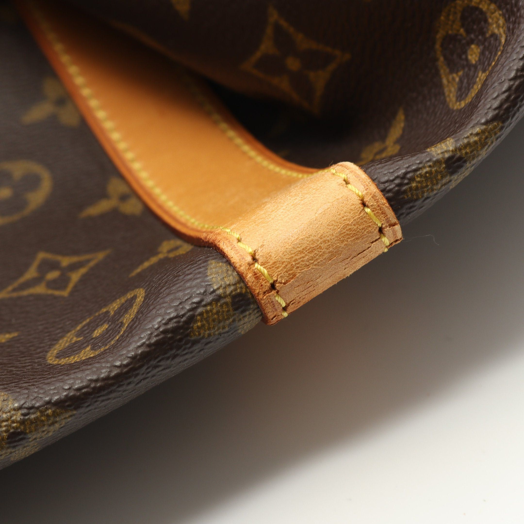Louis Vuitton Louis Vuitton Keepall 60 Monogram Boston Bag Leather Brown Size ONE SIZE - 9 Thumbnail