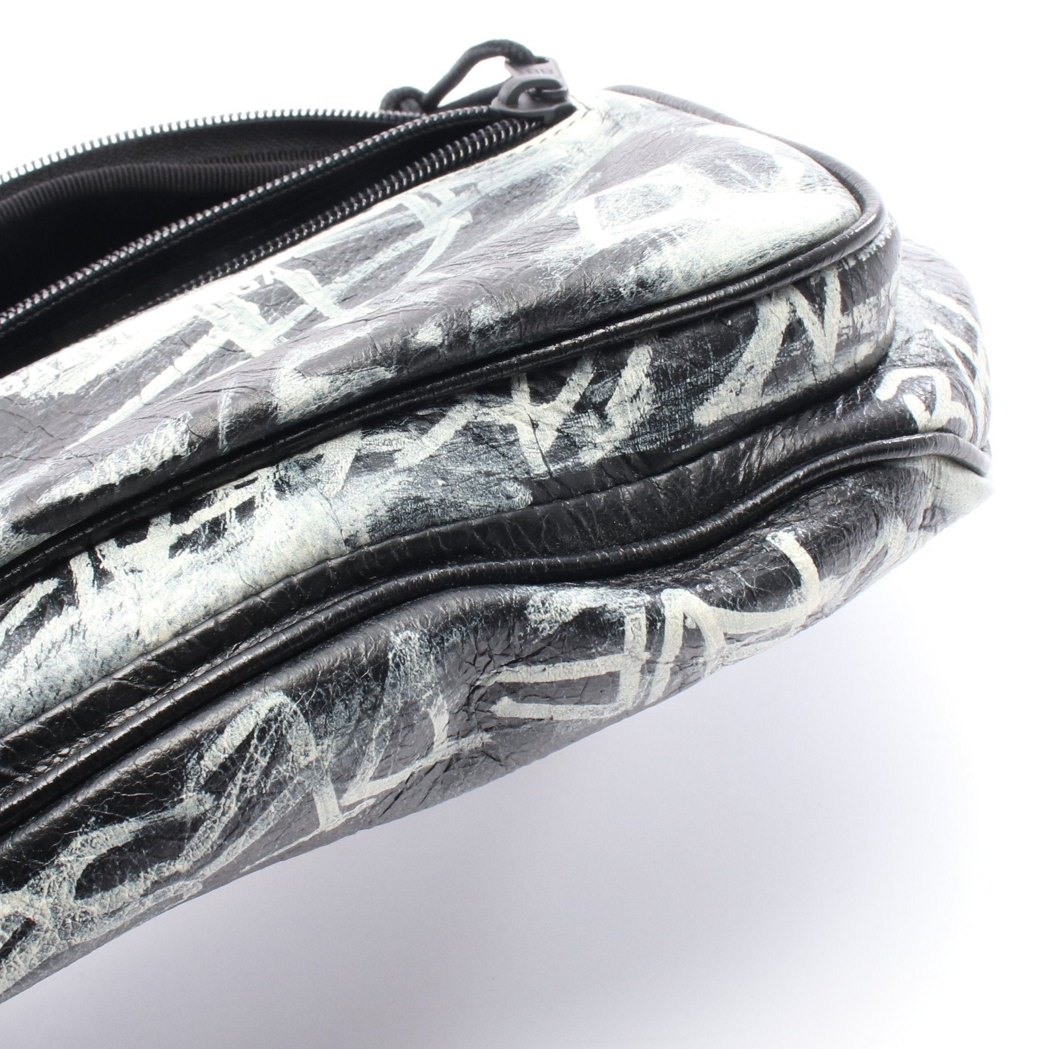 Balenciaga Balenciaga Explorer Belt Bag Graffiti Body Waist Leather Black Size ONE SIZE - 5 Thumbnail