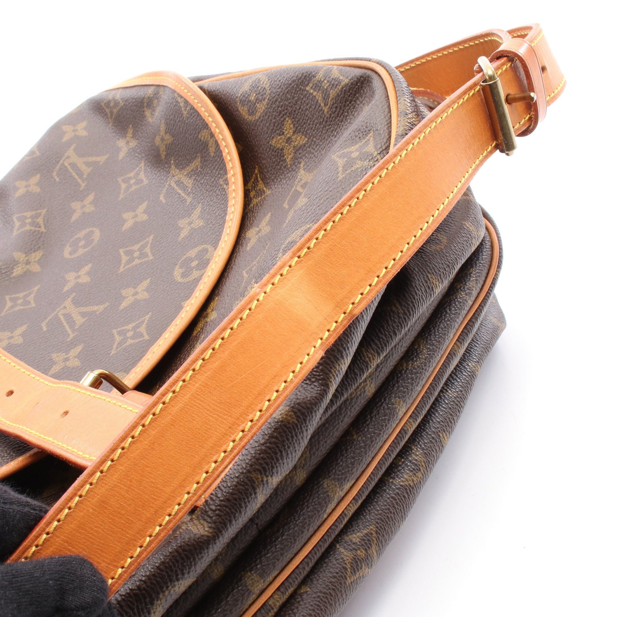 Louis Vuitton Louis Vuitton Saumur 35 Monogram Shoulder Bag Leather Brown Size ONE SIZE - 10 Thumbnail