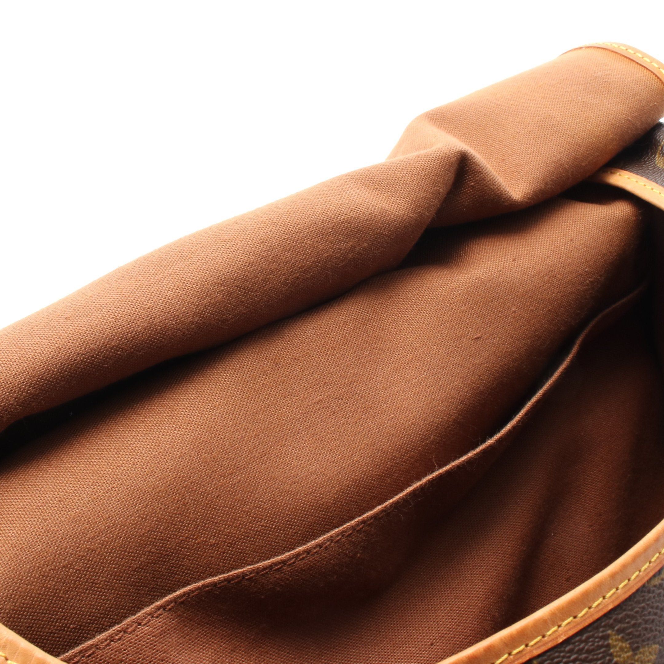 Louis Vuitton Louis Vuitton Saumur 35 Monogram Shoulder Bag Leather Brown Size ONE SIZE - 9 Thumbnail