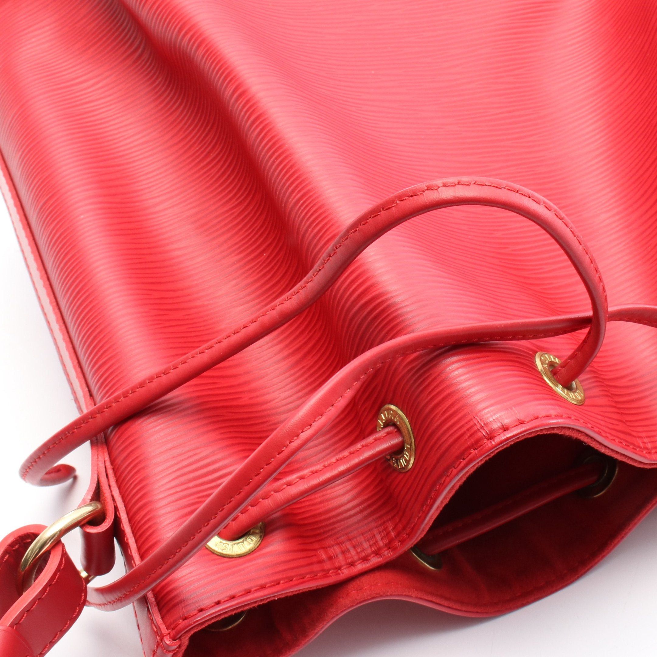 Louis Vuitton Louis Vuitton Noe Epi Rouge Shoulder Bag Leather Red Size ONE SIZE - 7 Thumbnail