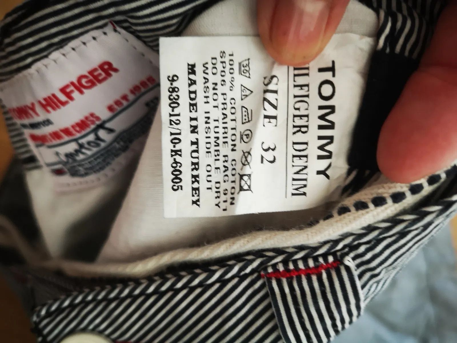 Tommy Hilfiger Tommy Hilfiger iconic Americq Shorts Size 30" / US 8 / IT 44 - 3 Thumbnail