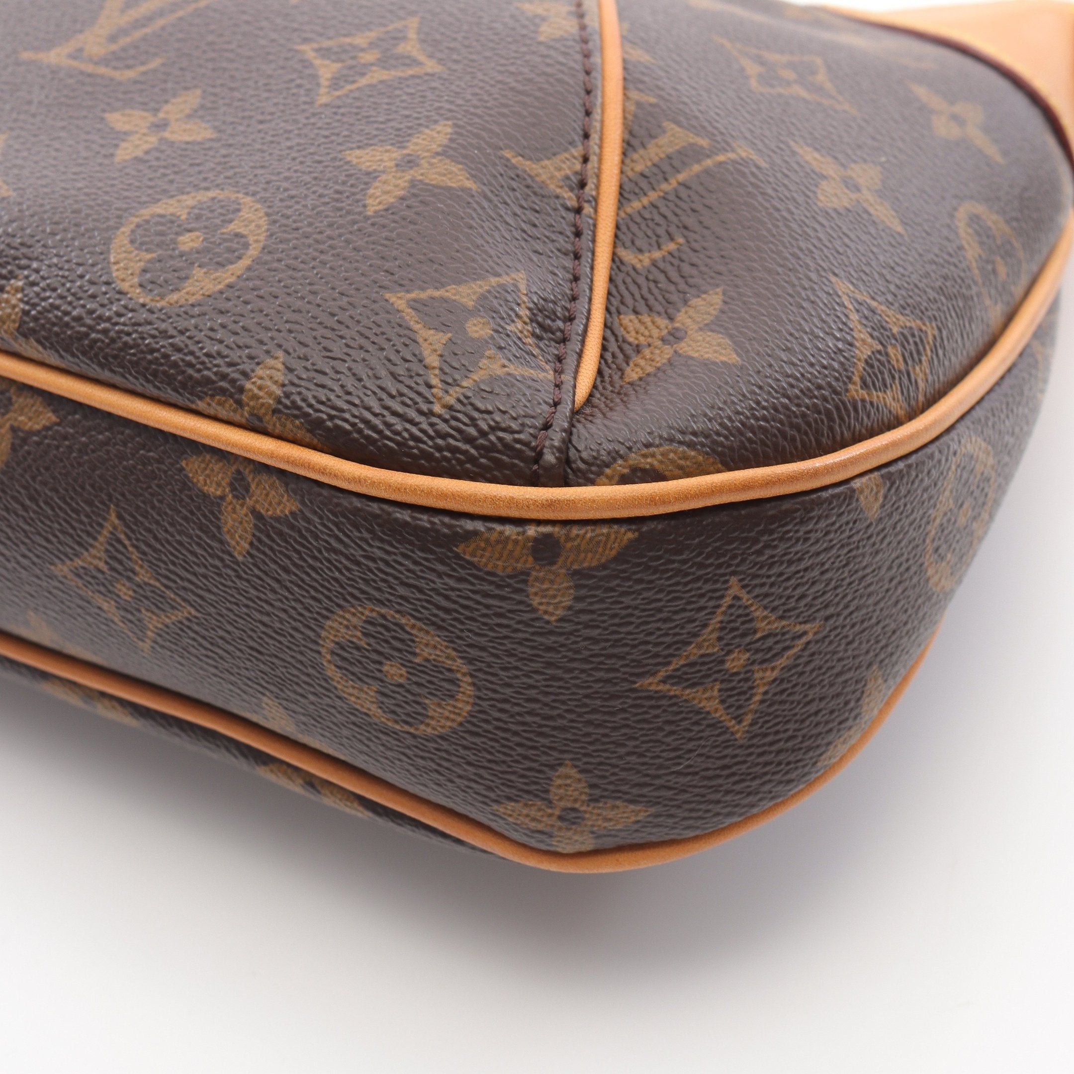 Louis Vuitton Louis Vuitton Thames Pm Monogram Shoulder Bag Leather Brown Size ONE SIZE - 9 Thumbnail